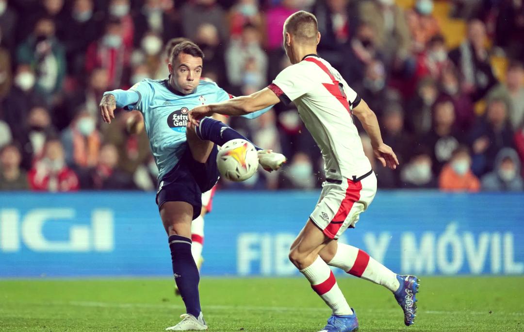 包含格拉纳达将与塞尔塔展开激烈对决，争夺三分的词条