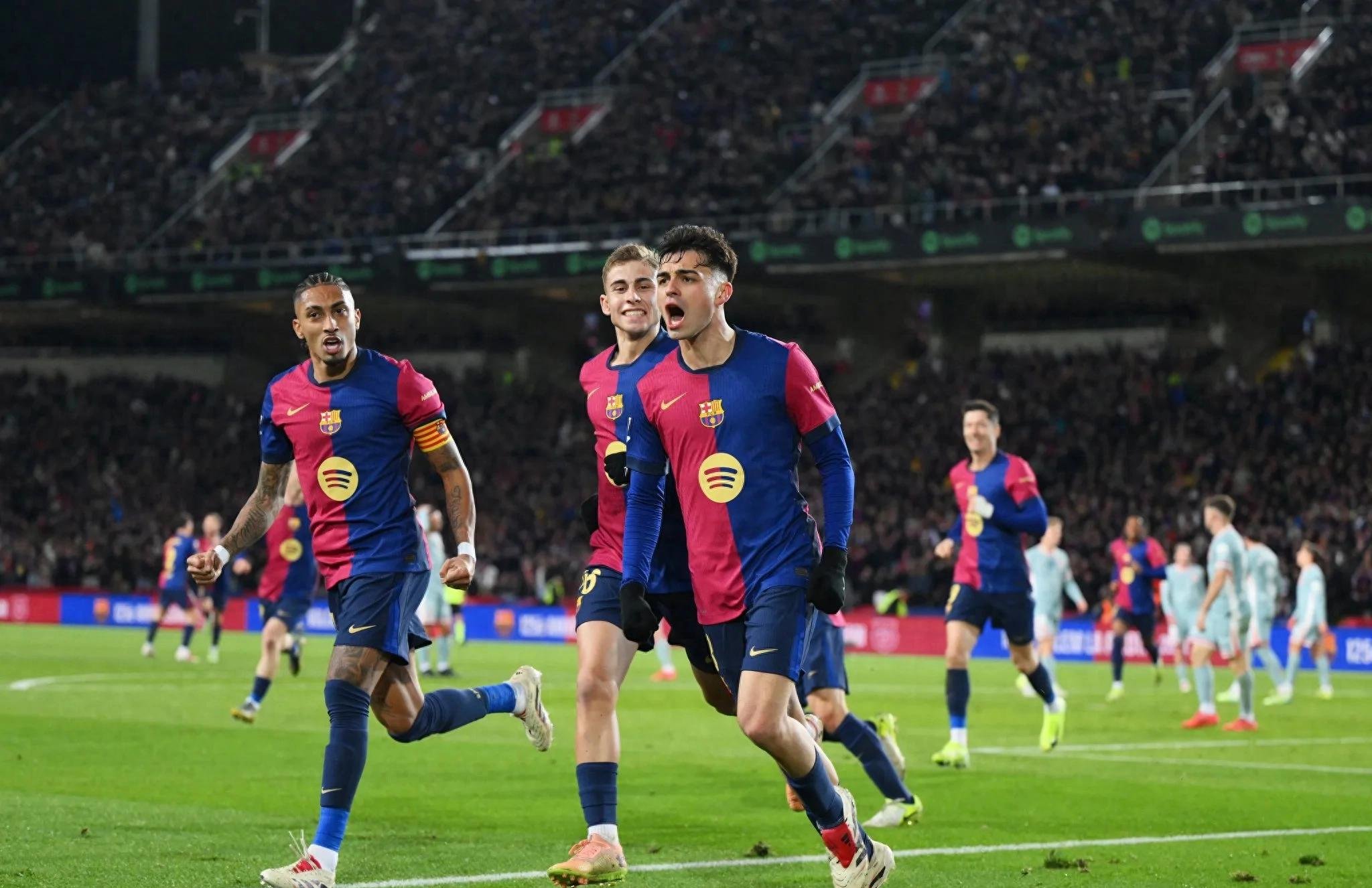 包含马德里竞技主场大胜稳固榜首位置的词条